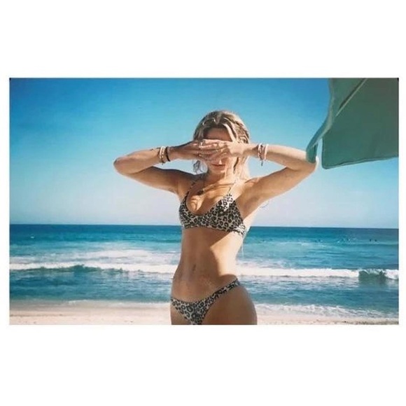 Vintage Praktica AP310 90s 35mm Point and Shoot Film Camera - Picture 2 of 4